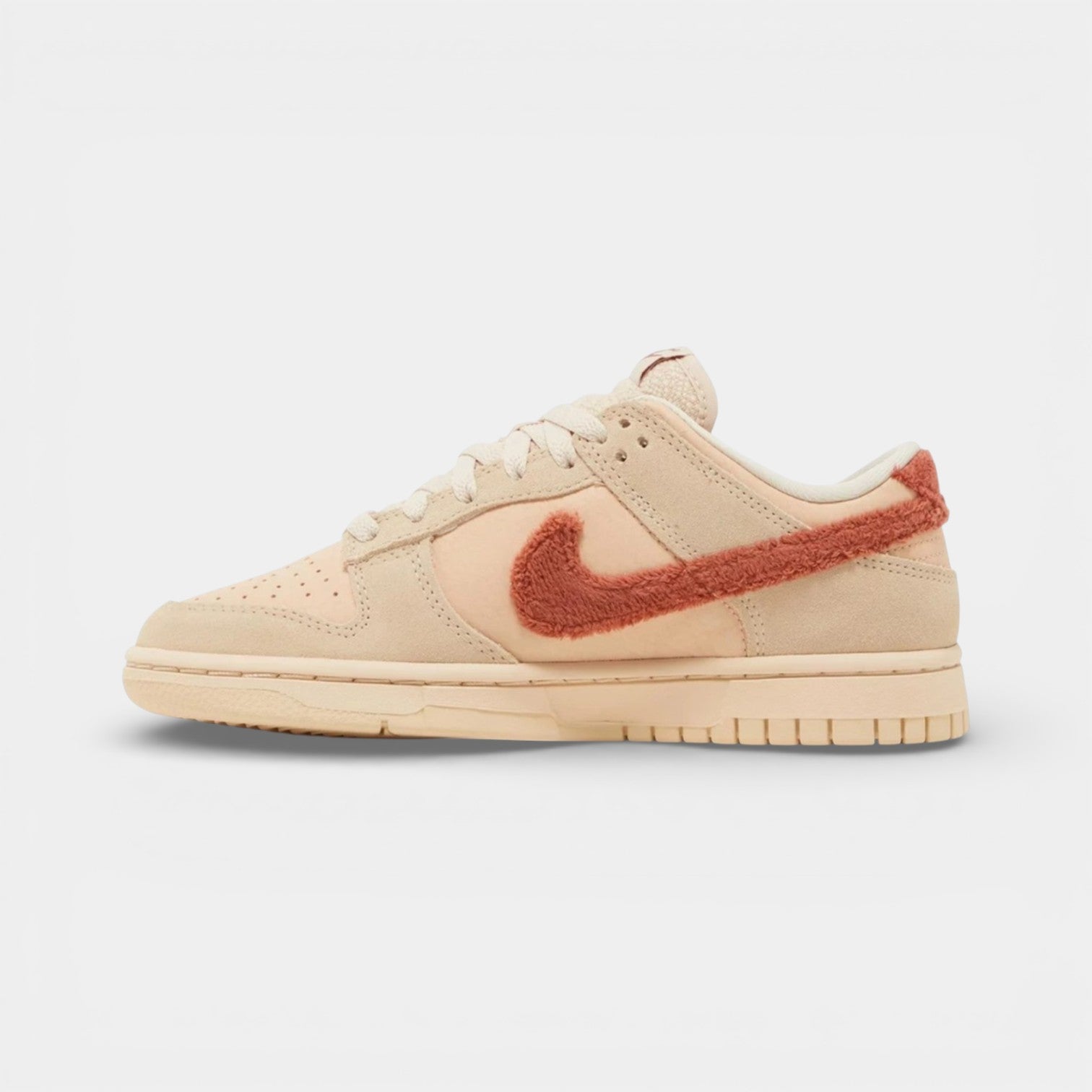 Nike Dunk Low Terry Swoosh (FIRSAT ÜRÜNÜ) - Nike ayakkabı - görsel 2 | ZAINI