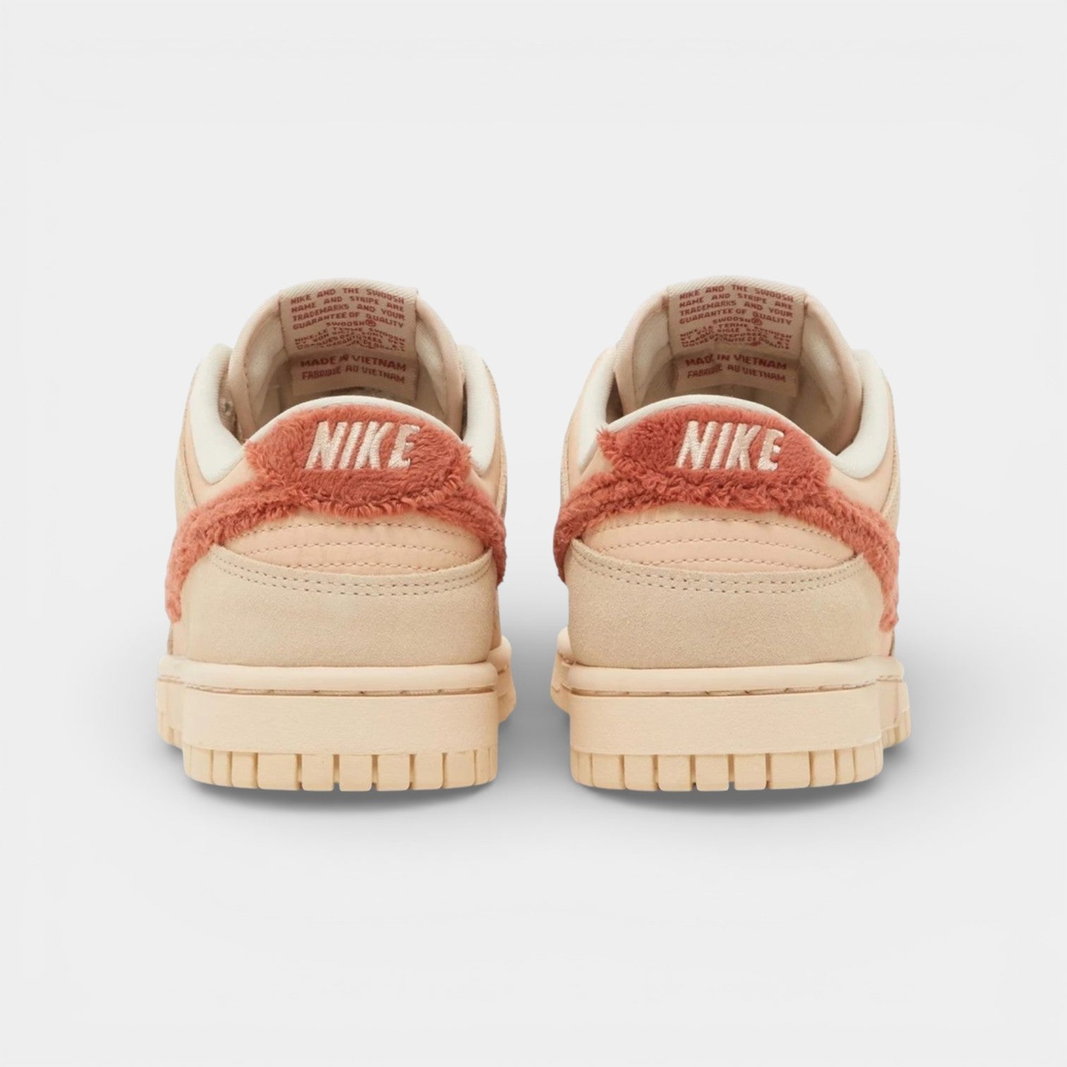 Nike Dunk Low Terry Swoosh (FIRSAT ÜRÜNÜ) - Nike ayakkabı - görsel 3 | ZAINI