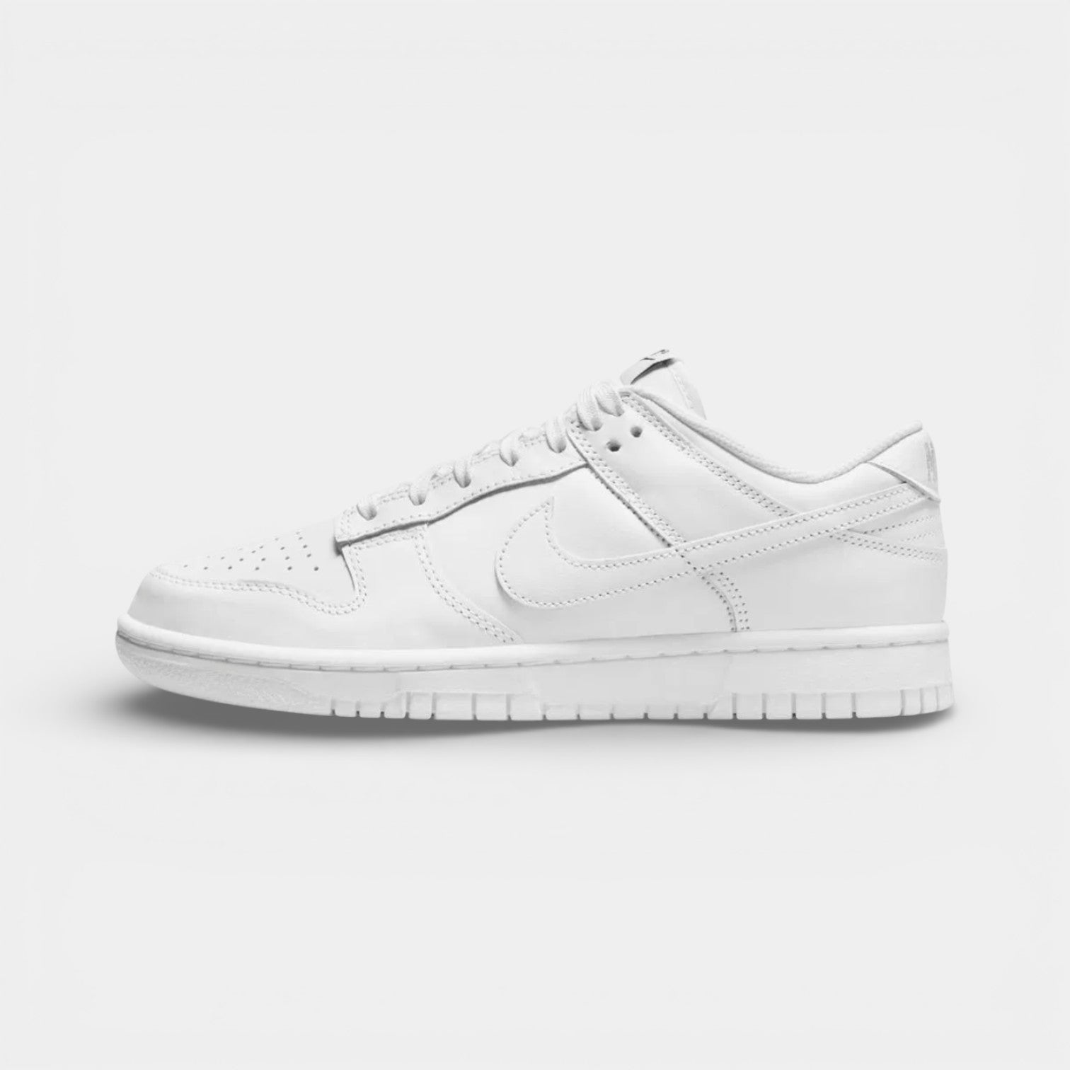 Nike Dunk Low Reserve Triple White - Nike ayakkabı - görsel 2 | ZAINI