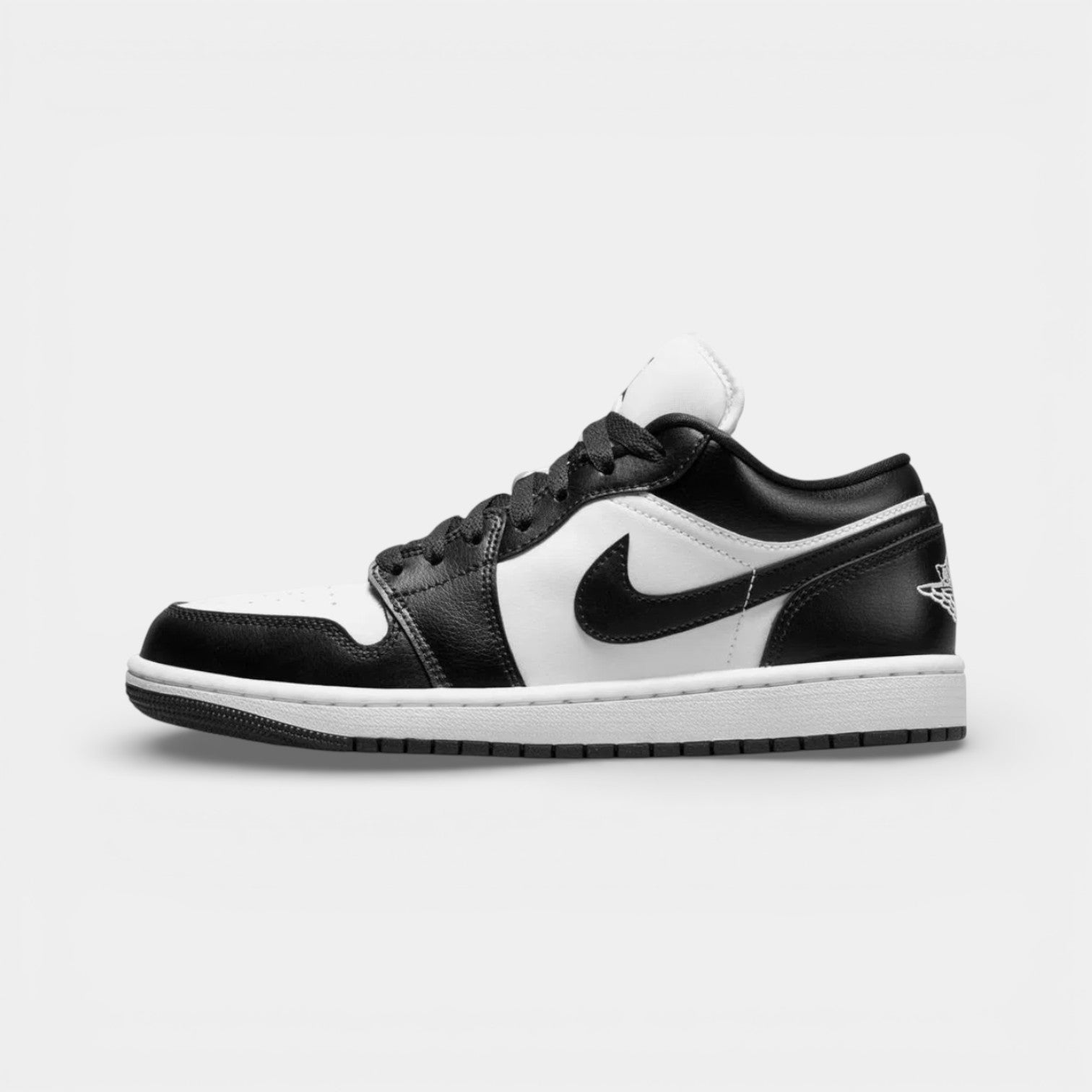 Nike Air Jordan 1 Low ‘Panda’ - Nike ayakkabı - görsel 3 | ZAINI