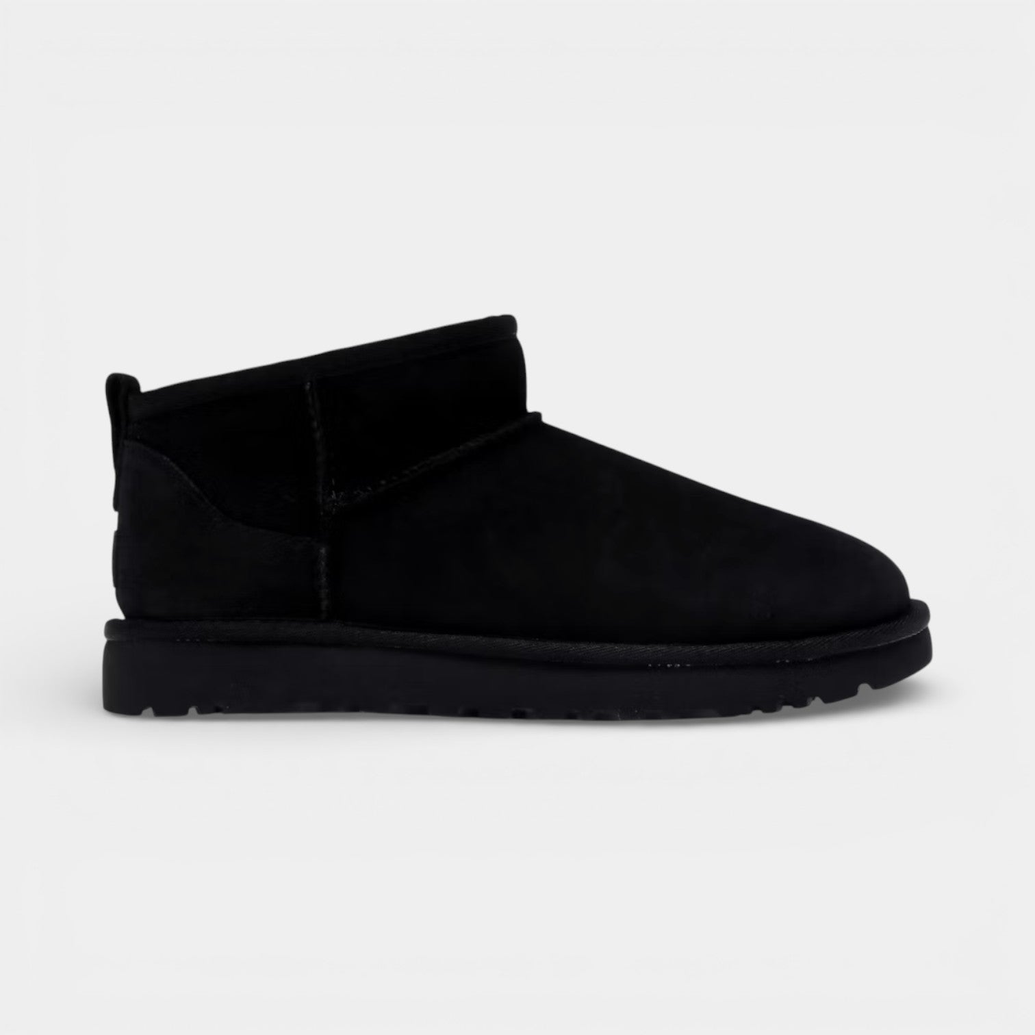 UGG Classic Ultra Mini Black - UGG ayakkabı - görsel 1 | ZAINI
