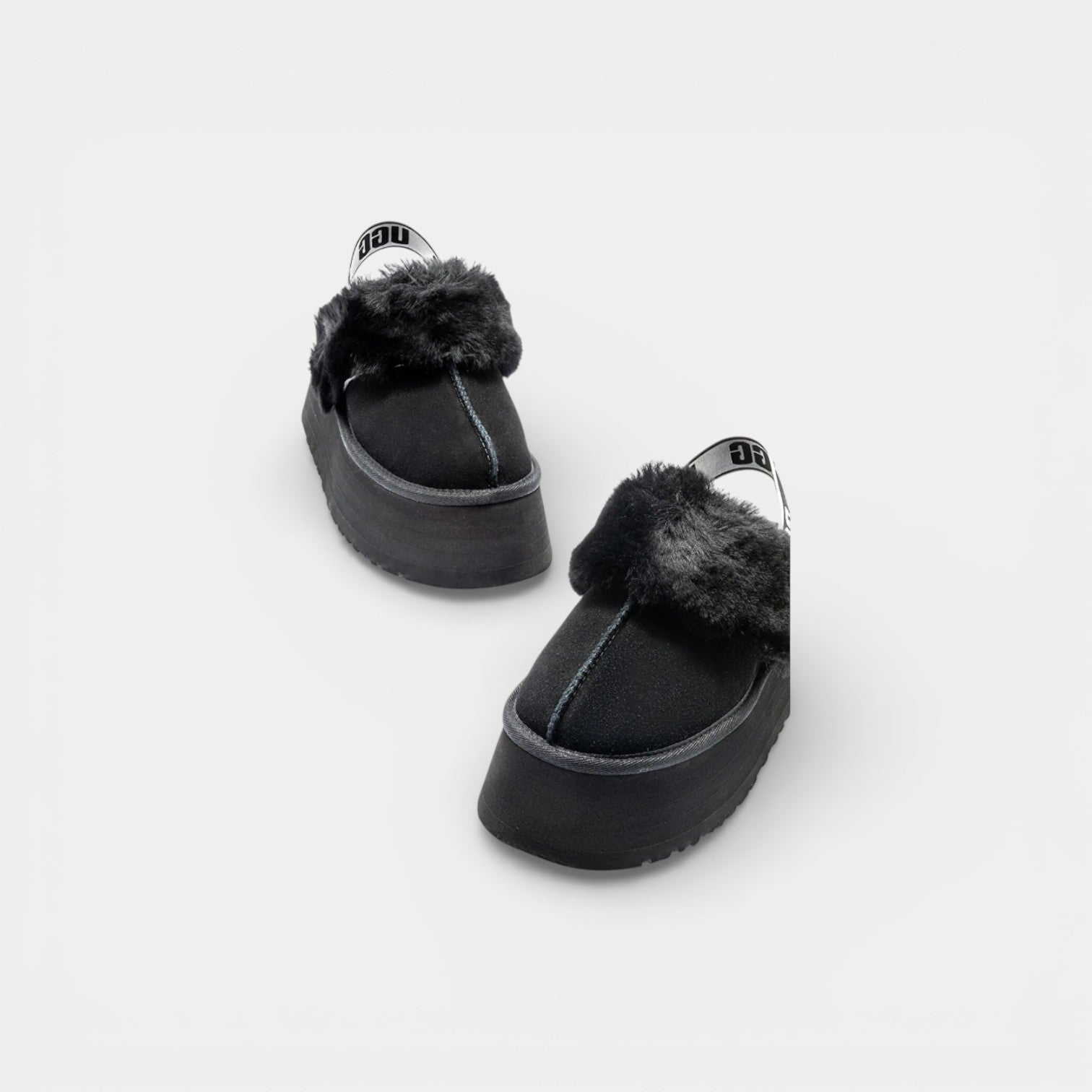 UGG Funkette Slipper Black - UGG ayakkabı - görsel 3 | ZAINI