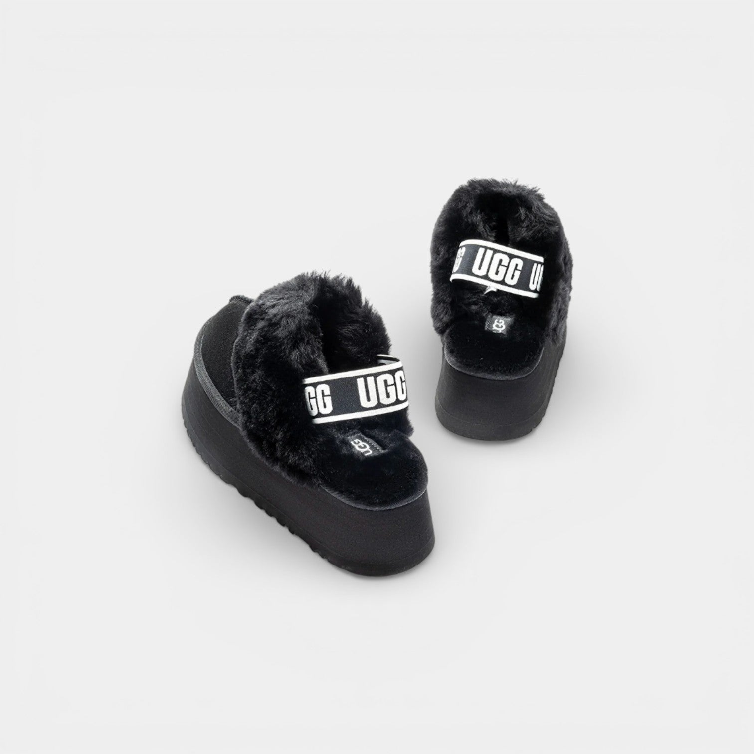 UGG Funkette Slipper Black - UGG ayakkabı - görsel 4 | ZAINI