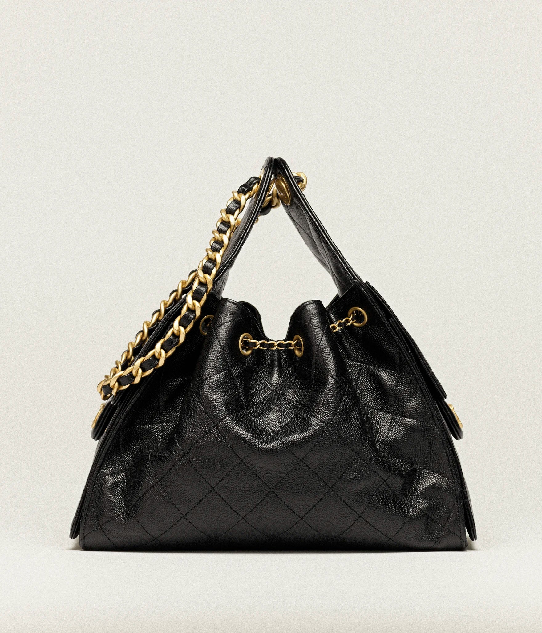 Chanel 25 Small Bag Grained Cowhide Leather and Gold Details Black - Chanel çanta - görsel 2 | ZAINI