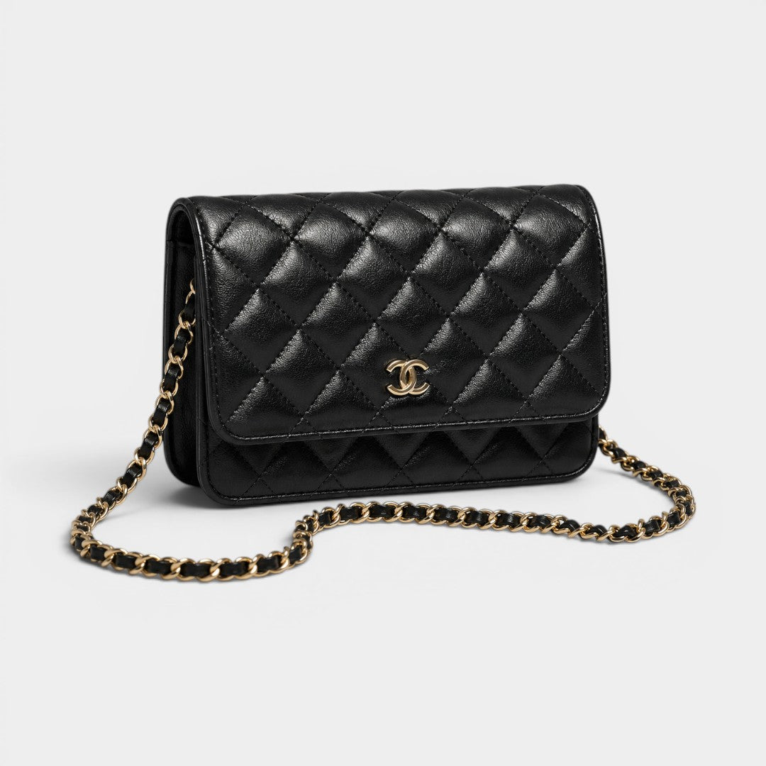 Chanel - Pearl Crush Wallet - Chanel aksesuar - görsel 2 | ZAINI