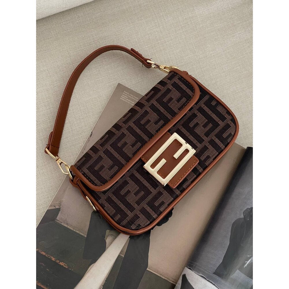 Fendi Baget Mini Bag Brown - Fendi çanta - görsel 4 | ZAINI