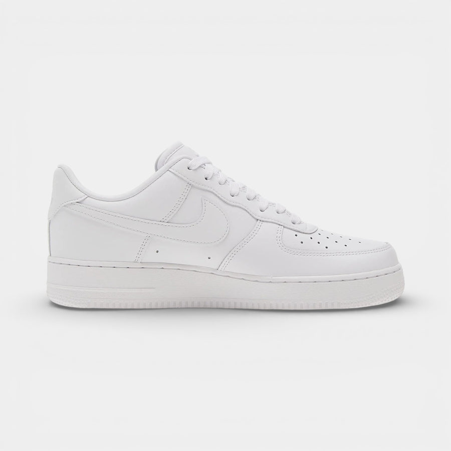 Nike Air Force “Triple White” Premium Full Box - Nike ayakkabı - görsel 1 | ZAINI