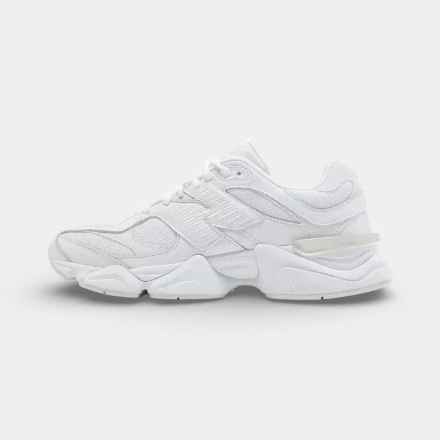 New Balance 9060 Triple White - New Balance ayakkabı - görsel 2 | ZAINI