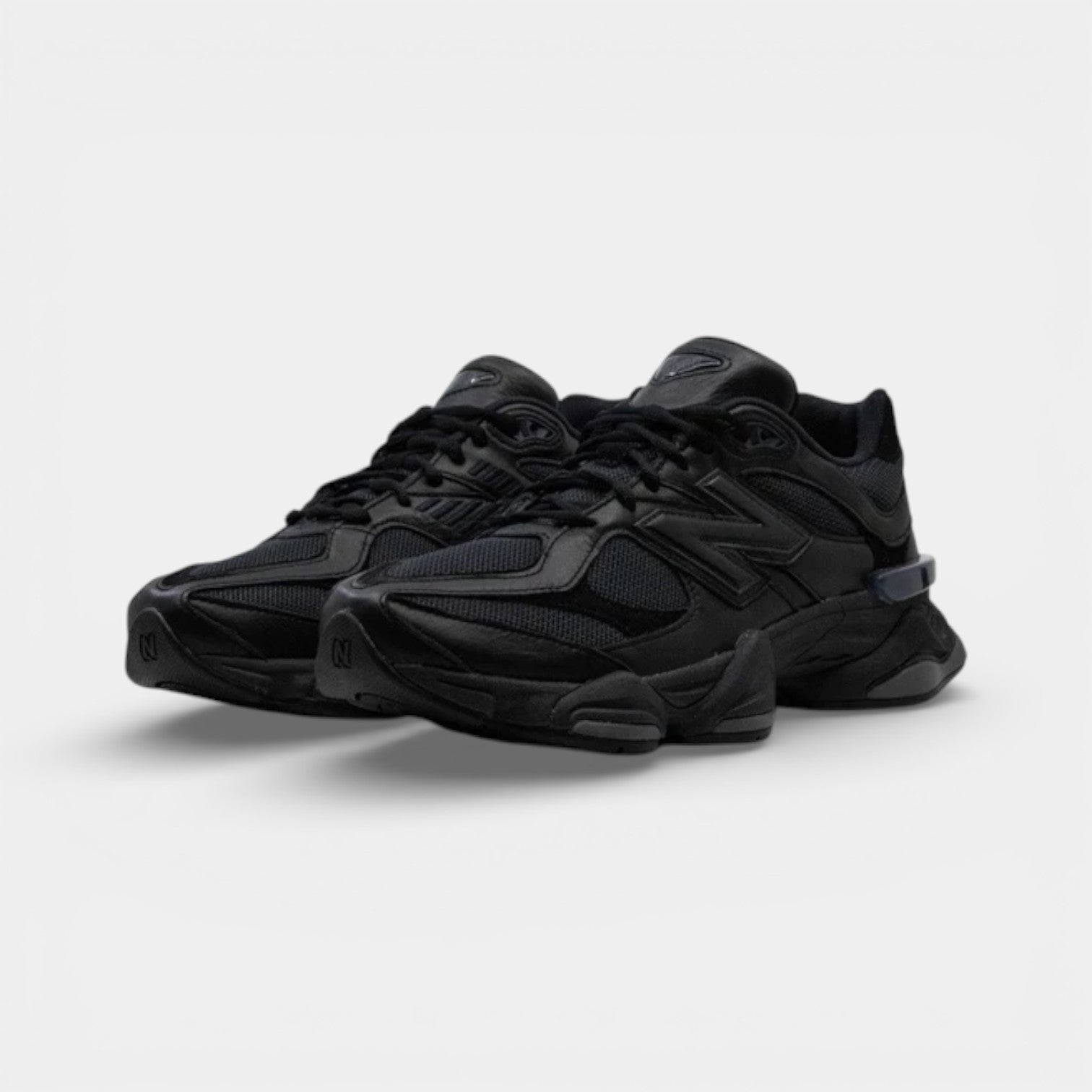New Balance 9060 Triple Black Leather - New Balance ayakkabı - görsel 2 | ZAINI