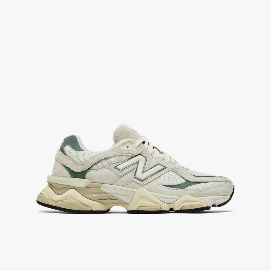 New Balance 9060 Spruce Pack