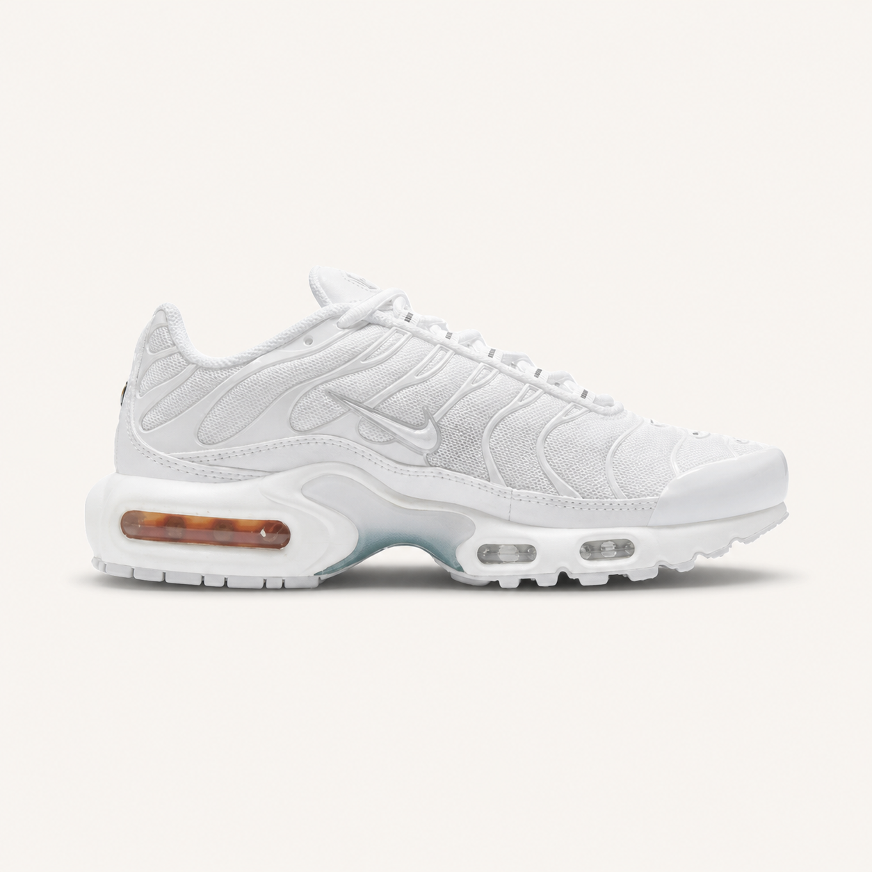 Nike Air Max Plus TN Triple White - ürün görseli | ZAINI