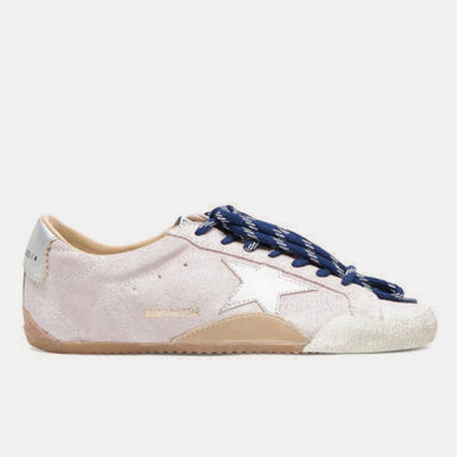 Golden Goose True-Star in Pastel Pink Suede with Silver Star & Heel Tab - Golden Goose ayakkabı - görsel 1 | ZAINI